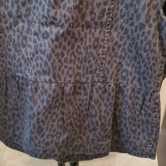 LOFT Large Petite Lightweight Leopard Fall Jacket - Picture 7 of 10